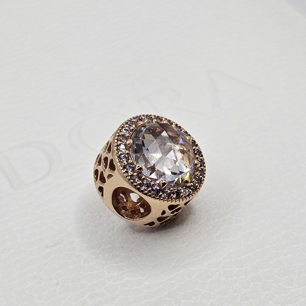 🎁Authentic Pandora ROSE RADIANT CHARM - Picture 8 of 8